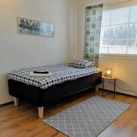 Sandy - Modern Row Aprt Apartment *